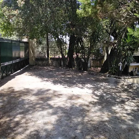 Olea Willa Agia Pelagia Chlomou